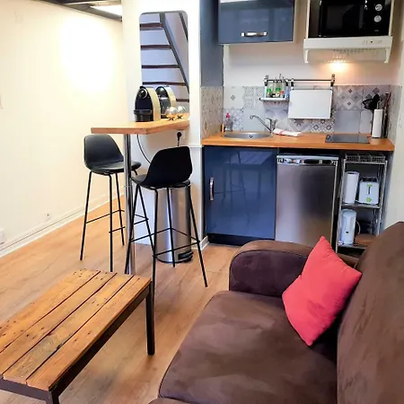 4 Rue De La Concorde Apartment